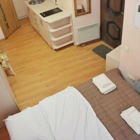 в оренду по вулиці гавришкевича 10 Apartman Lviv